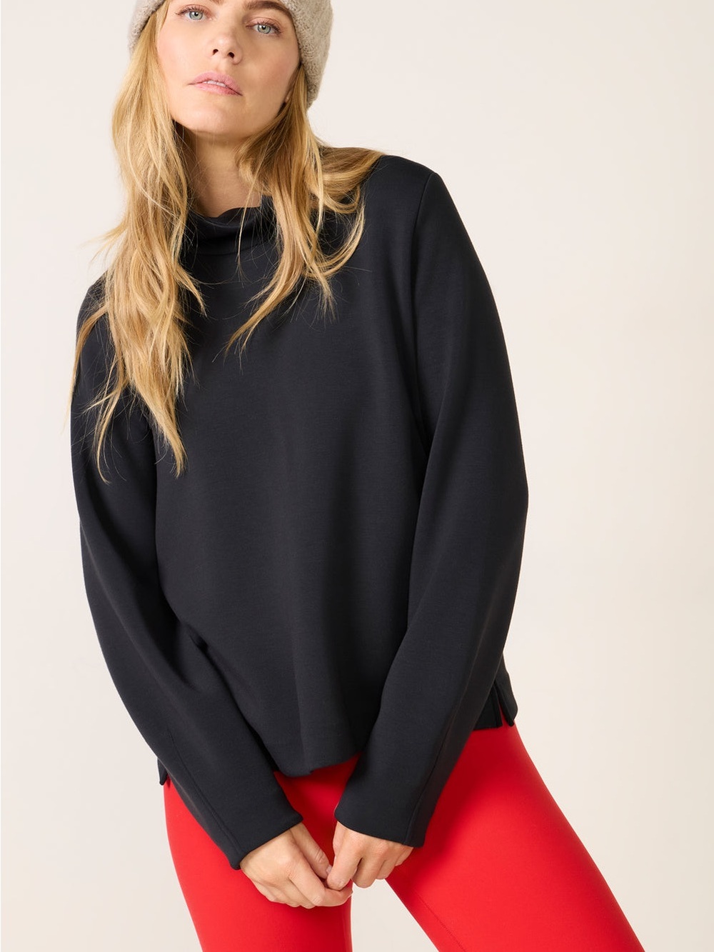 Spanx AirEssentials Luxe Cropped Turtleneck Top NWT (S) very black